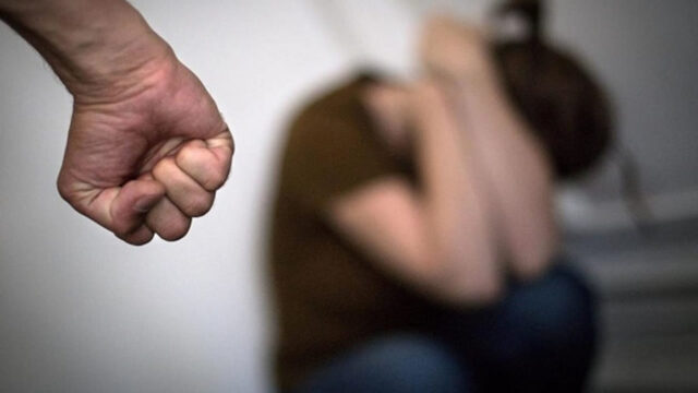 Homem é preso após agredir com socos e chutes mulher grávida em Catalão