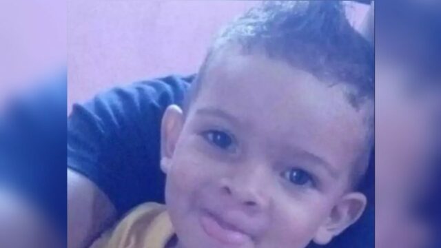 Homem mata filho, transmite crime por videochamada com ex-esposa e tenta se matar