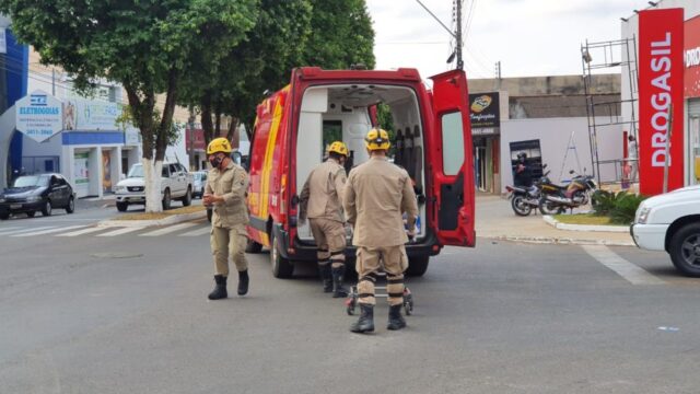 Motociclista fica ferido após bater na traseira de veículo, em Catalão