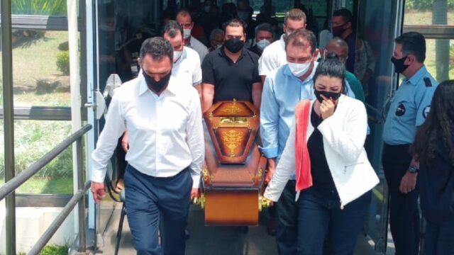 Cássio Remis é sepultado com homenagens em Patrocínio