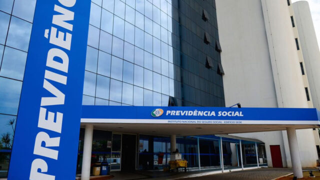 INSS: Atendimento presencial volta na próxima segunda-feira (14) por meio de agendamento. Saiba mais