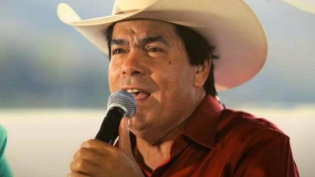 Parrerito, do Trio Parada Dura, morre aos 67 anos, vítima da Covid-19