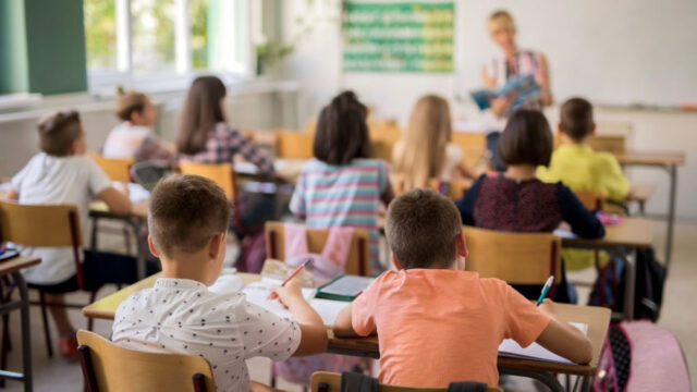 Instituições de ensino particulares vão à Justiça por retorno das aulas em Goiás