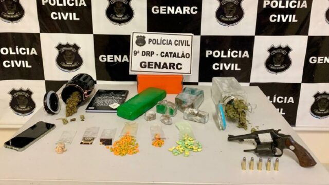 Em Catalão, GENARC prende suspeito de tráfico e apreende drogas sintéticas, maconha e arma de fogo municiada