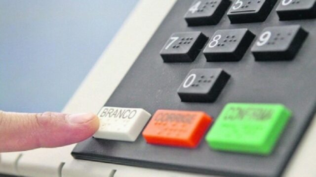 Saiba a diferença e os efeitos de votos brancos e nulos