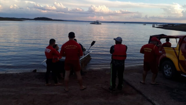 Corpo de Bombeiros faz busca por rapaz que desapareceu no Lago das Brisas