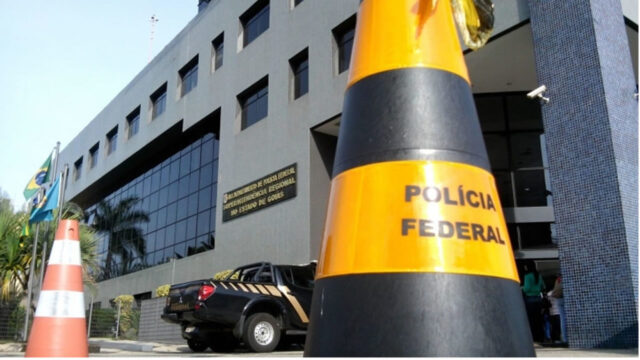 Polícia Federal cumpre mandados de busca e apreensão em Catalão durante operação que investiga comercialização ilegal de ouro