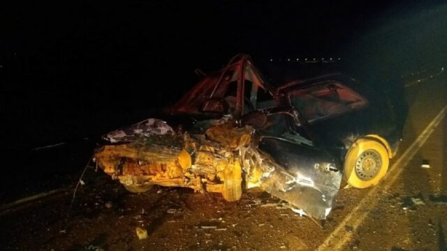 Jovem morre e outros dois ficam gravemente feridos em acidente na BR-352 próximo a Coromandel