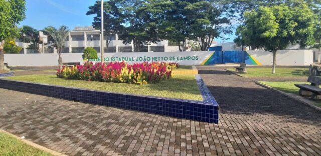 Colégio Estadual João Netto de Campos fica em 2º lugar no Prêmio Gestão 2020