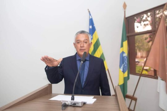 Vereador suplente do MDB toma posse na Câmara Municipal de Vereadores de Ouvidor