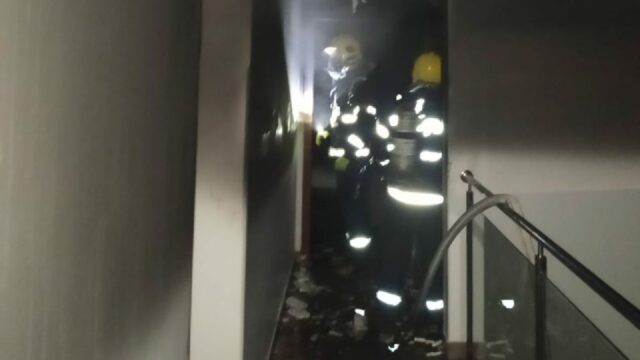 Bombeiros combatem incêndio em residência em Catalão