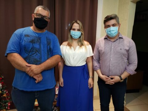 Vereador Maciel Batalha (PROS), recebeu a visita dos advogados e sócios do Instituto Nacional de Gestão e Políticas Públicas, Rogério Santana e Andréia Fernandes