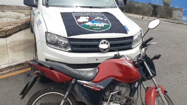 Batalhão Rural prende homem e apreende moto com placa adulterada