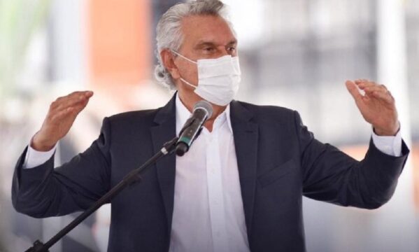 Governador Ronaldo Caiado participa, em Catalão, da abertura estadual da colheita da safra de soja 2021/22