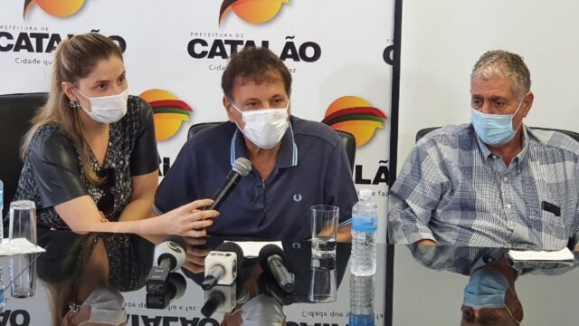 Prefeito licenciado de Catalão, Adib Elias (PODE), concede entrevista, confira: