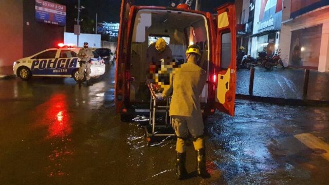 Ciclista é atropelado por carro em Catalão