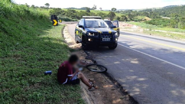 PRF localiza adolescente desaparecido na BR-050; veja vídeo de agradecimento