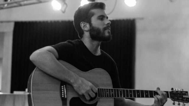 De Catalão para o mundo, Marcos Macarney estreia filme em abril deste ano