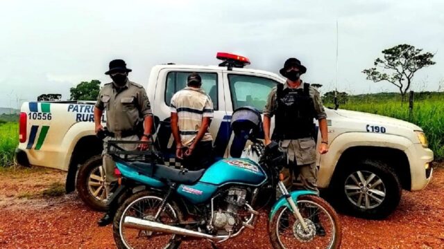 Batalhão Rural recupera moto furtada em zona rural, no município de Corumbaíba