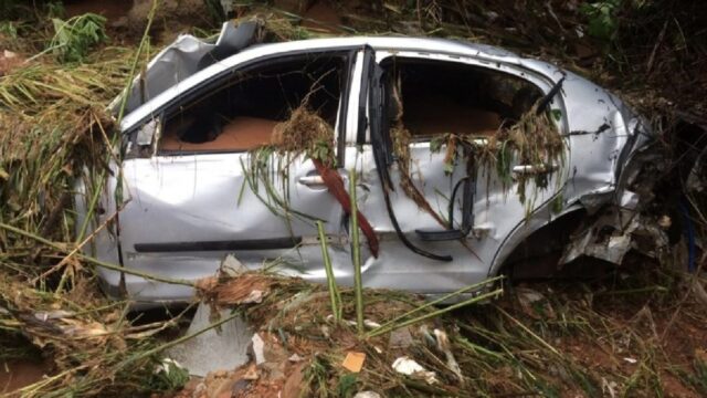 Corpo é encontrado após carro ser levado pela enxurrada em Luziânia