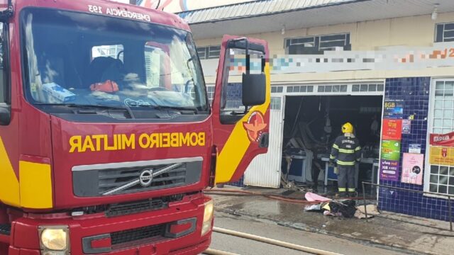 Incêndio em estabelecimento comercial é registrado na cidade de Catalão