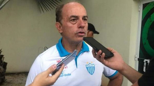 Sem vitória e na vice-lanterna, técnico entra em acordo e deixa CRAC