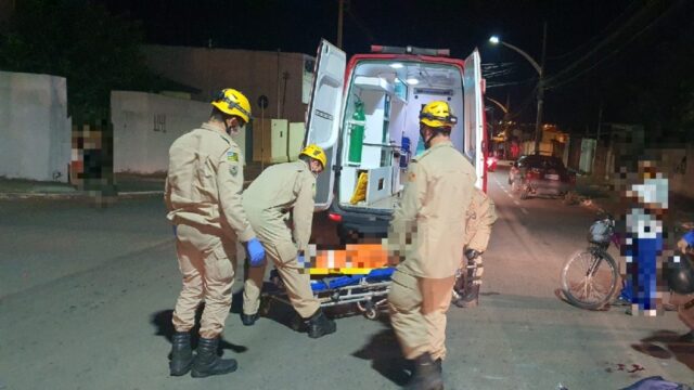 Em Catalão: Veículo bate em motociclista e foge do local
