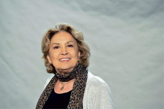 Morre atriz Eva Wilma, aos 87 anos, em decorrência de câncer no ovário