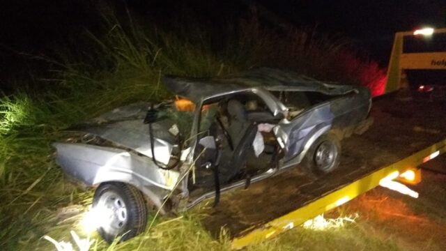 Três pessoas morrem e uma criança fica ferida em grave acidente em Monte Carmelo (MG)