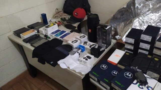 Polícia Militar de Minas Gerais prendem suspeitos de roubo em loja de celular em Catalão