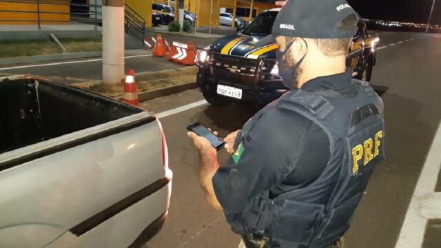 PRF recupera veículo na BR-050 em Catalão