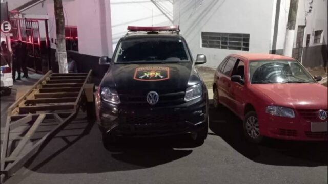 CPE recupera dois veículos com restrição de furto/roubo em Catalão