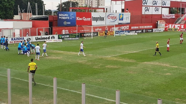 Nos pênaltis, Grêmio Anápolis supera Vila Nova e conquista inédito título do Goianão