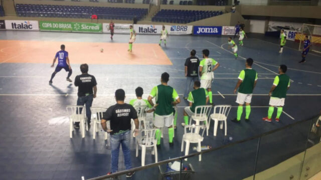 Com gols tardios, Corumbaíba e Brasília ficam no empate em estreia na Copa do Brasil de Futsal