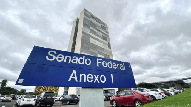 Senado aprova criação de certificado para vacinados contra covid-19