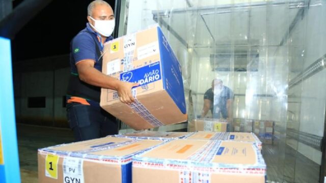 Governo de Goiás recebe 27º lote com mais 74.880 vacinas da Pfizer