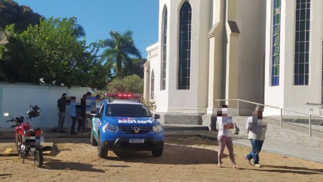Homem é encontrado morto ao lado de igreja no centro de Ipameri