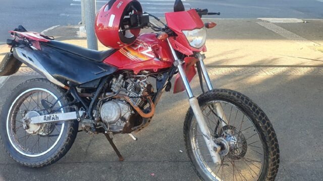 Vídeo: Motociclista se envolve em grave acidente em cruzamento no Centro de Catalão