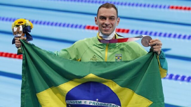 Olimpíada: Fernando Scheffer fatura bronze na natação