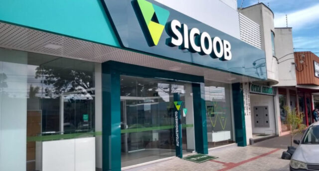 Banco Sicoob começa a semana com mais de 180 vagas de emprego, veja para Catalão