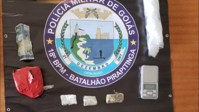 Jovem de 22 anos é preso suspeito de envolvimento com o tráfico de drogas, em Goiandira