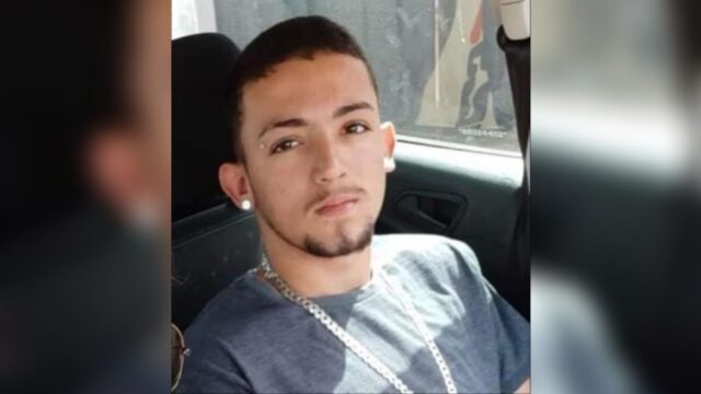 Jovem de 19 morre em hospital após ser baleado dentro de carro em Catalão