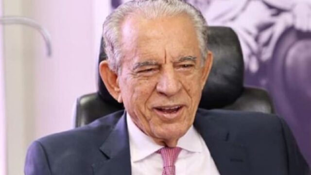 Iris Rezende é extubado e respira de forma espontânea