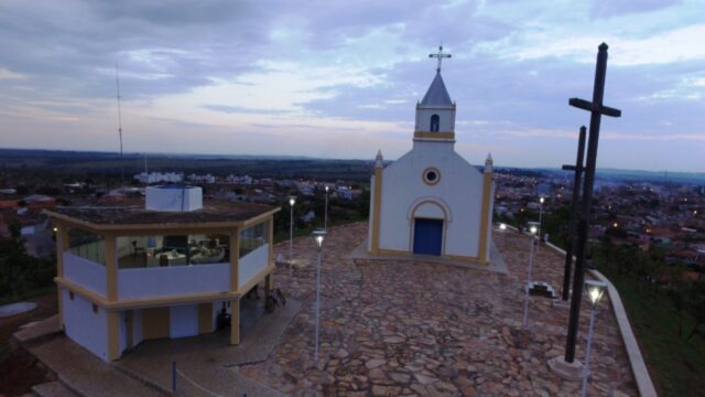 Véspera de Carnaval será de sol entre nuvens e pancadas de chuva em Catalão