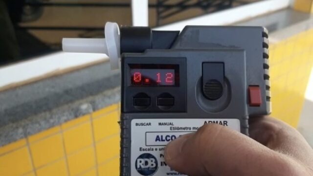 Em menos de 14 horas, condutor é multado 2 vezes pela PRF