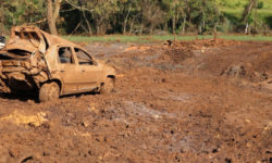 Corpo de Bombeiros localiza mais um corpo em Brumadinho Corpo de Bombeiros localiza mais um corpo em Brumadinho
