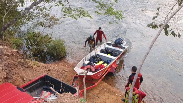 Bombeiros suspendem busca por vendedora desaparecida no Rio São Marcos e devem retomar nesta quinta-feira