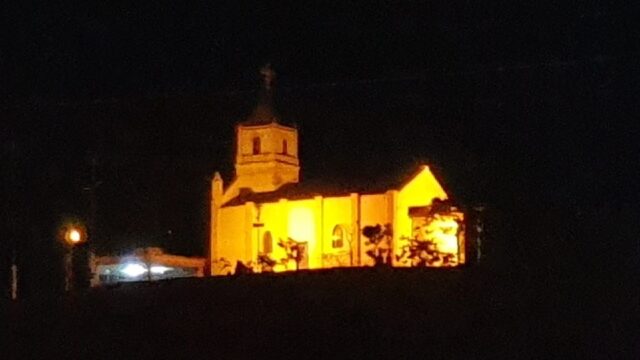 Setembro Amarelo: Morrinho de São João recebe iluminação especial em apoio à campanha do mês internacional de prevenção ao suicídio
