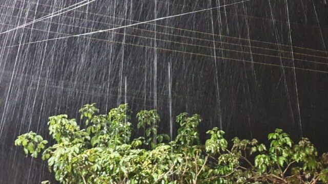 Catalão registra 70 mm de chuva durante a madrugada