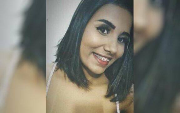 Jovem é morta a tiros na frente de dezenas de pessoas em Mozarlândia